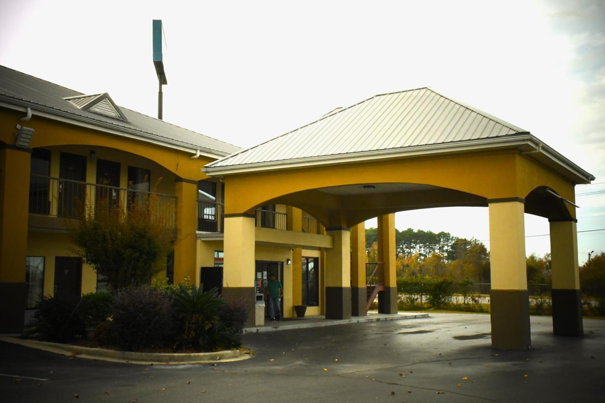 Florence Inn And Suites エクステリア 写真