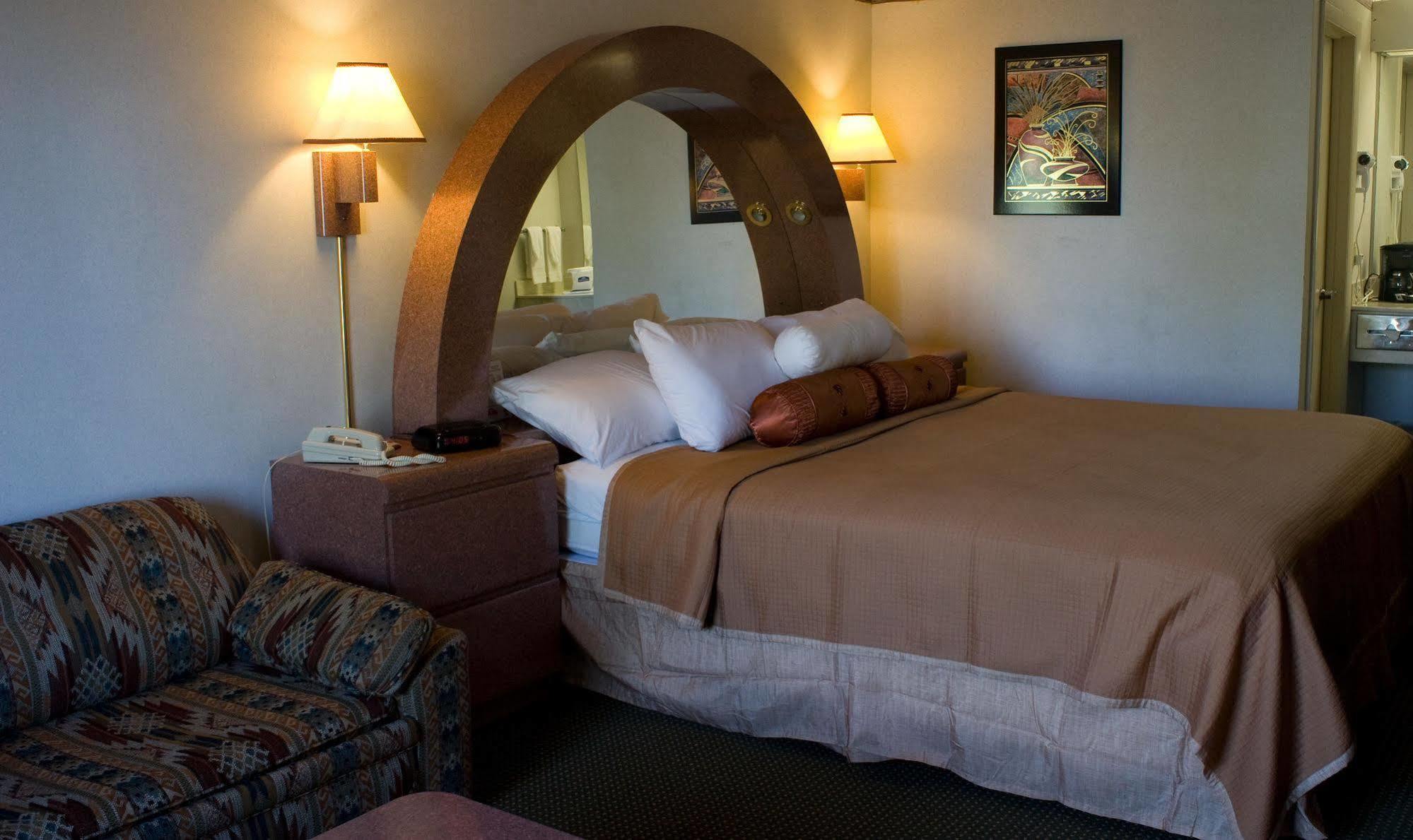 Florence Inn And Suites エクステリア 写真